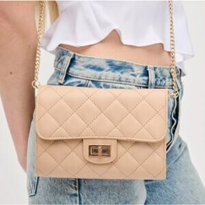 URBAN EXPRESSIONS NWT Quilted Leather Winona Crossbody, Beige